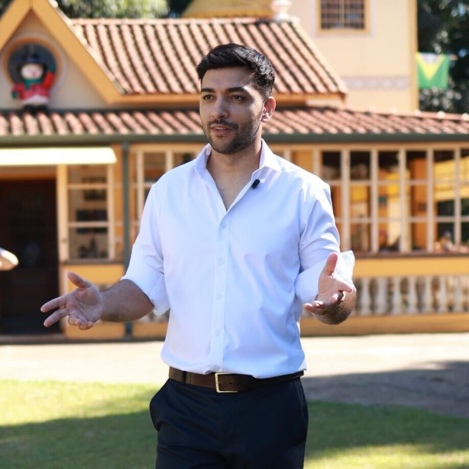 Caio Barbosa em uma conversa ao ar livre